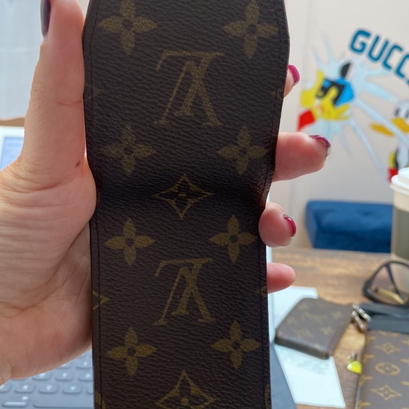 Louis Vuitton monogram card makeup lipstick tech accessory holder case - Picture 5 of 6